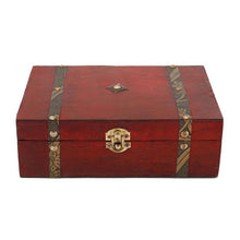 Load image into Gallery viewer, Wooden Chess Piece Box