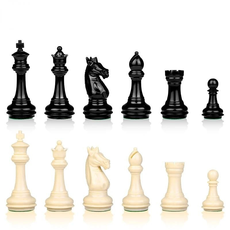 Royal Court Chess Pieces