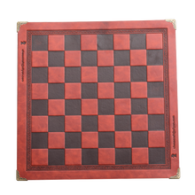 Cargar imagen en el visor de la galería, Tablero de ajedrez de cuero 
